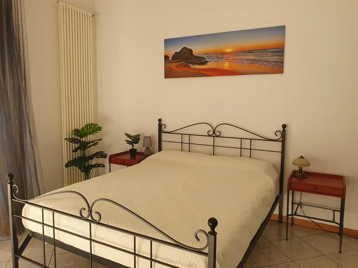 Desiree Paradis Apartment Loano Italy