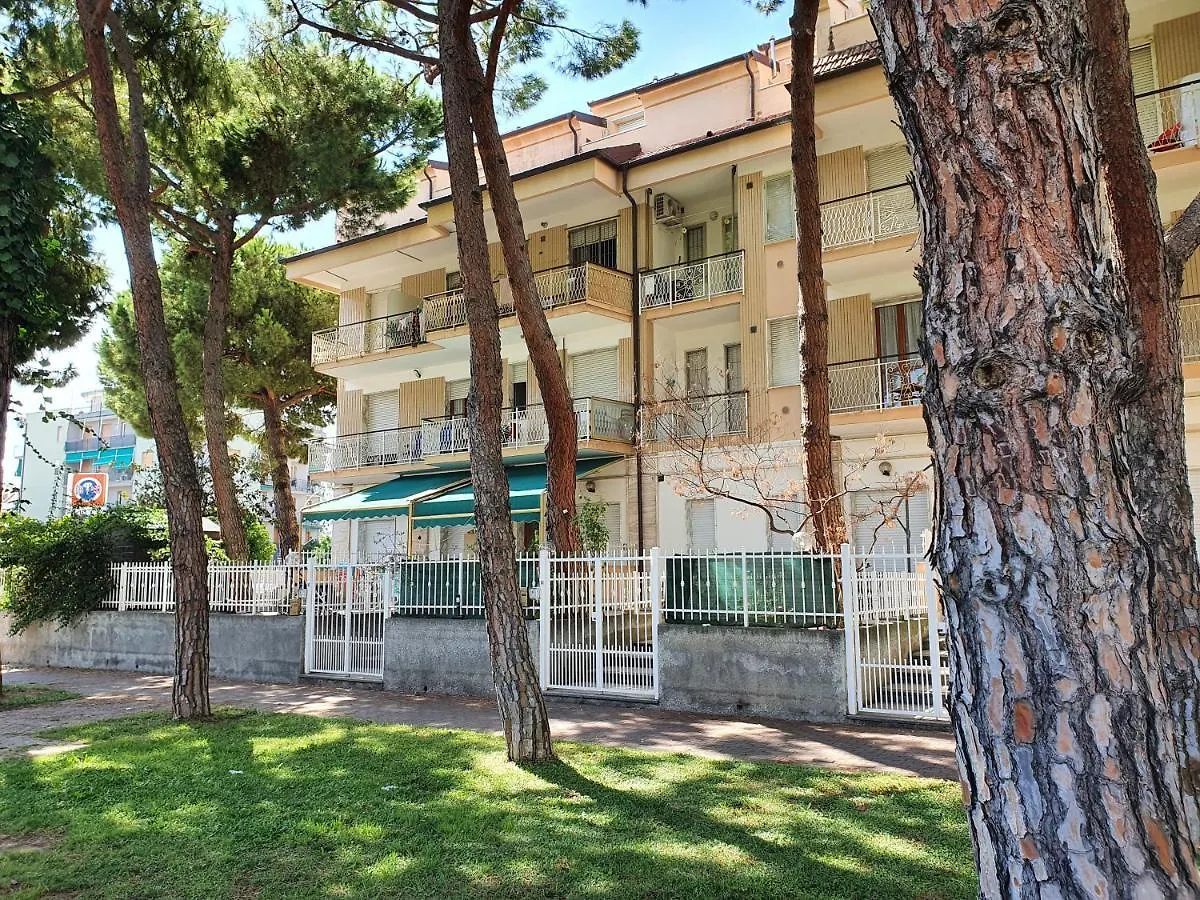 Desiree Paradis Apartment Loano 0*,  Italy